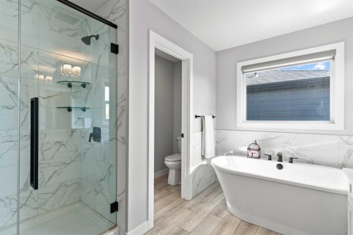 49 Legacy Glen Circle Se, Calgary, AB - Indoor Photo Showing Bathroom