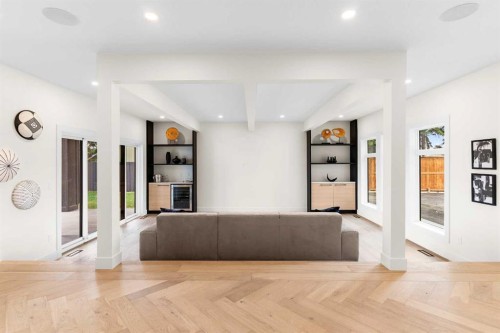 476 West Chestermere Drive, Chestermere, AB - Indoor Photo Showing Other Room