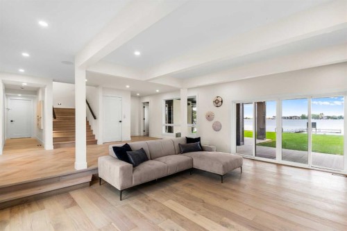 476 West Chestermere Drive, Chestermere, AB - Indoor Photo Showing Living Room