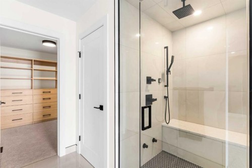 476 West Chestermere Drive, Chestermere, AB - Indoor Photo Showing Other Room