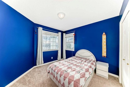 71 Millrise Square Sw, Calgary, AB - Indoor Photo Showing Bedroom