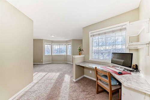 71 Millrise Square Sw, Calgary, AB - Indoor Photo Showing Office