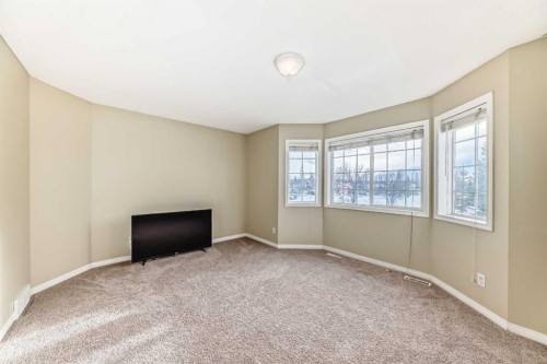 71 Millrise Square Sw, Calgary, AB - Indoor Photo Showing Other Room