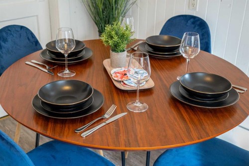 133 1 Street, Drumheller, AB - Indoor