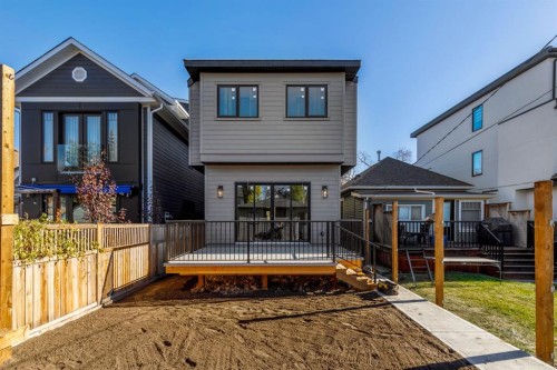 727 15 Street Nw, Calgary, AB - Outdoor With Deck Patio Veranda