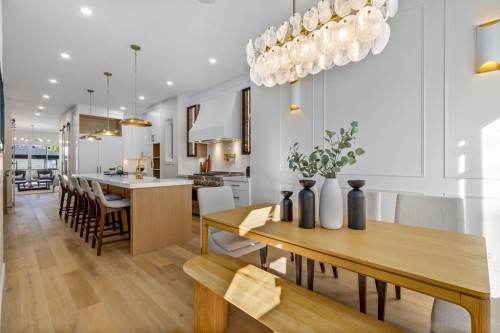 727 15 Street Nw, Calgary, AB - Indoor Photo Showing Dining Room