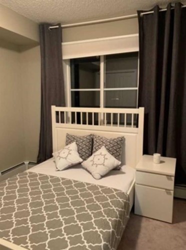 3416-81 Legacy Boulevard Se, Calgary, AB - Indoor Photo Showing Bedroom