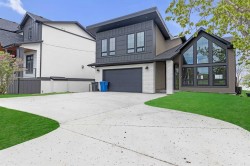 340 West Chestermere Drive  Chestermere, AB T1X 1B2