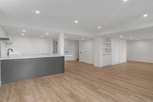 340 West Chestermere Drive, Chestermere, AB - Indoor