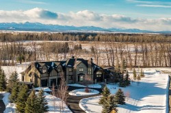 172 Grandview Way  Rural Rocky View County, AB T3Z 0A8