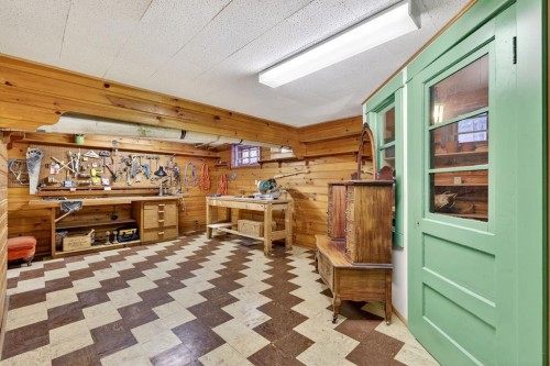 2209 Carleton Street Sw, Calgary, AB 