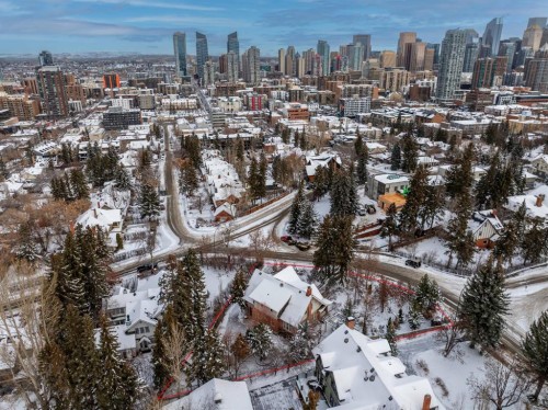 2209 Carleton Street Sw, Calgary, AB 