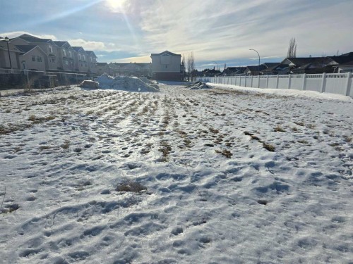 127 Strathcona Circle, Strathmore, AB 