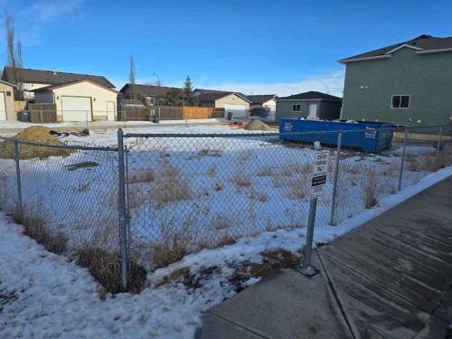 127 Strathcona Circle, Strathmore, AB 