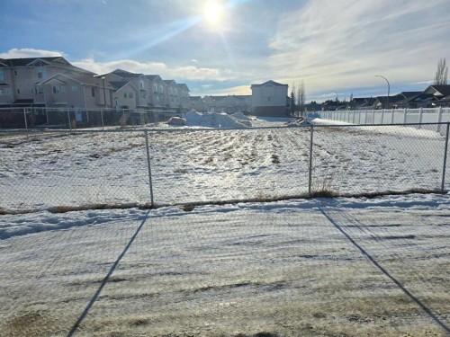 127 Strathcona Circle, Strathmore, AB 