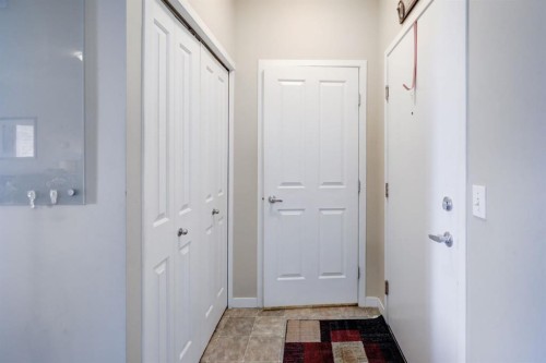 1413-1140 Taradale Drive Ne, Calgary, AB - Indoor Photo Showing Other Room
