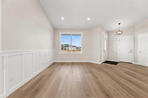 5 Williams Avenue, Olds, AB - Indoor Photo Showing Other Room