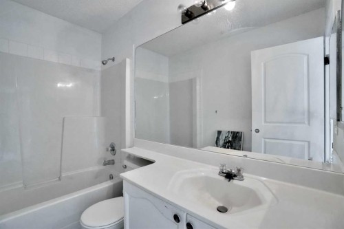 356 Chaparral Drive Se, Calgary, AB - Indoor Photo Showing Bathroom