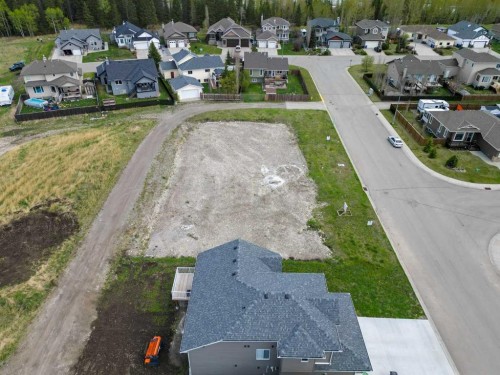 222 12 Avenue Ne, Sundre, AB 