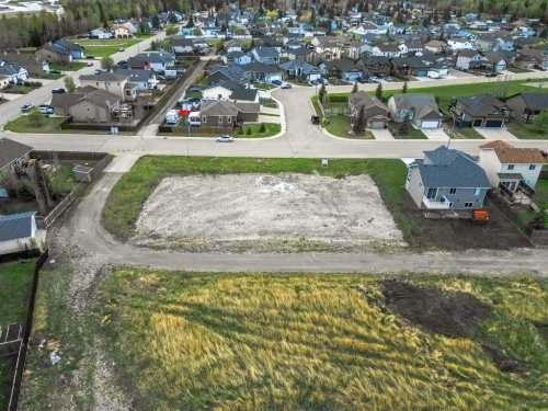 222 12 Avenue Ne, Sundre, AB 