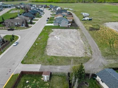 222 12 Avenue Ne, Sundre, AB 