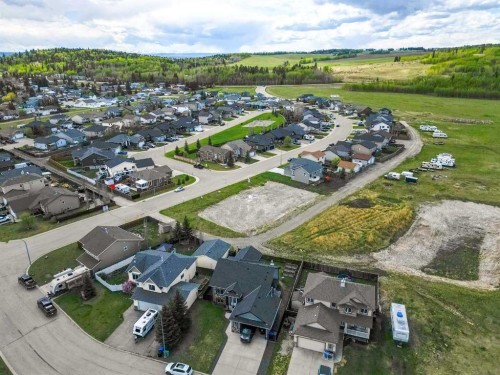 224 12 Avenue Ne, Sundre, AB 