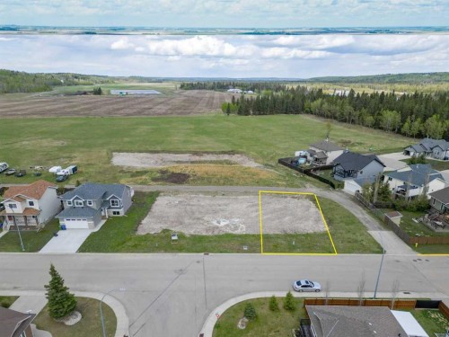 224 12 Avenue Ne, Sundre, AB 