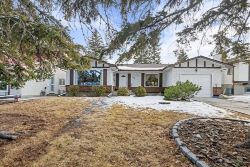 330 Oakwood Place Sw, Calgary, AB - Outdoor