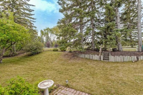 330 Oakwood Place Sw, Calgary, AB - Outdoor