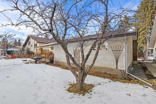 330 Oakwood Place Sw, Calgary, AB - Outdoor