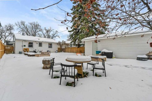 2536 4 Avenue Nw, Calgary, AB - Outdoor