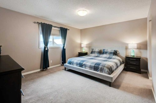 1024 Ranch Road, Okotoks, AB - Indoor Photo Showing Bedroom