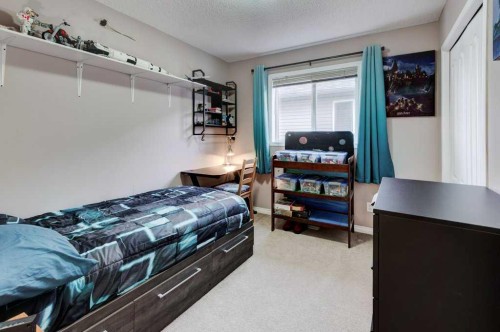 1024 Ranch Road, Okotoks, AB - Indoor Photo Showing Bedroom