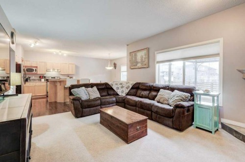 1024 Ranch Road, Okotoks, AB - Indoor Photo Showing Living Room