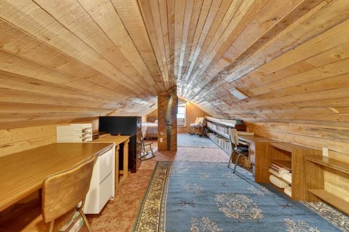33235 Range Road 64, Rural Mountain View County, AB 