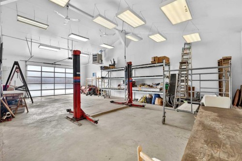 33235 Range Road 64, Rural Mountain View County, AB 