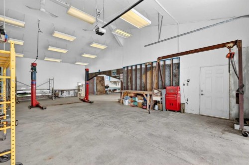 33235 Range Road 64, Rural Mountain View County, AB 