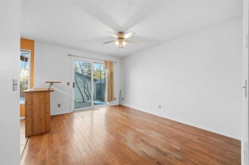 16280 5 Street Sw, Calgary, AB - Indoor Photo Showing Other Room