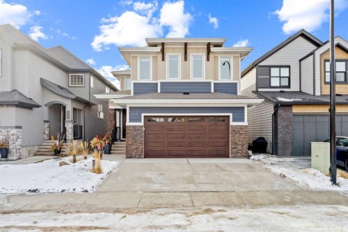 548 Cranbrook Gardens Se, Calgary, AB - Outdoor With Facade