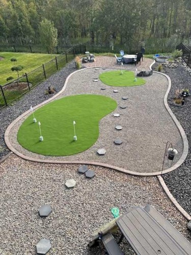 548 Cranbrook Gardens Se, Calgary, AB - Outdoor