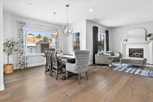 255 Gleneagles View, Cochrane, AB 