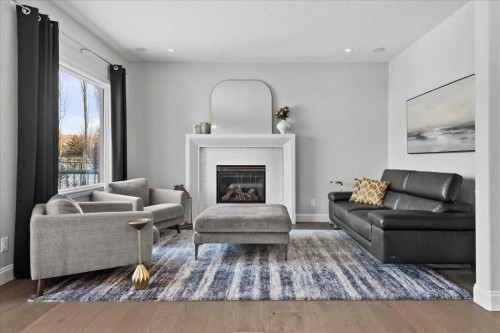 255 Gleneagles View, Cochrane, AB 