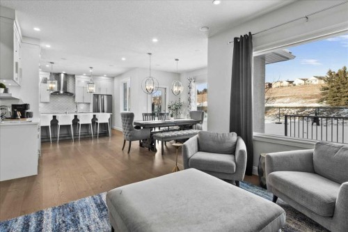 255 Gleneagles View, Cochrane, AB 