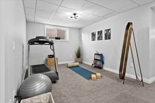 255 Gleneagles View, Cochrane, AB 