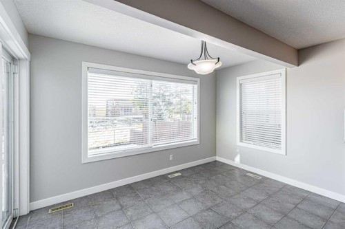173 Silverado Plains Close Sw, Calgary, AB - Indoor Photo Showing Other Room