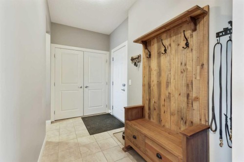 260 Boulder Creek Crescent Se, Langdon, AB - Indoor Photo Showing Other Room