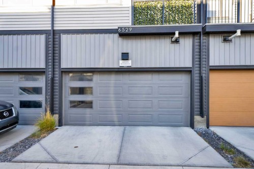 6529 Country Hills Boulevard Ne, Calgary, AB - Outdoor With Exterior