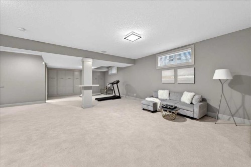 10 Discovery Ridge Way Sw, Calgary, AB - Indoor
