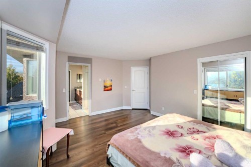 4 Del Ray Crescent Ne, Calgary, AB - Indoor Photo Showing Bedroom