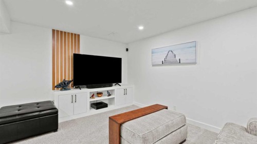 7036 Silverview Road Nw, Calgary, AB - Indoor